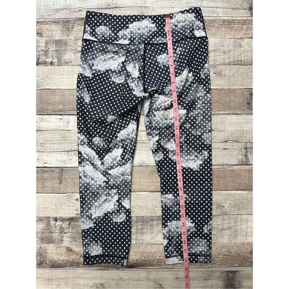 Lululemon Wunder Under Crop Luon Dottie Dream Rose Neutral Blush Black | Size 6 - Picture 7 of 10